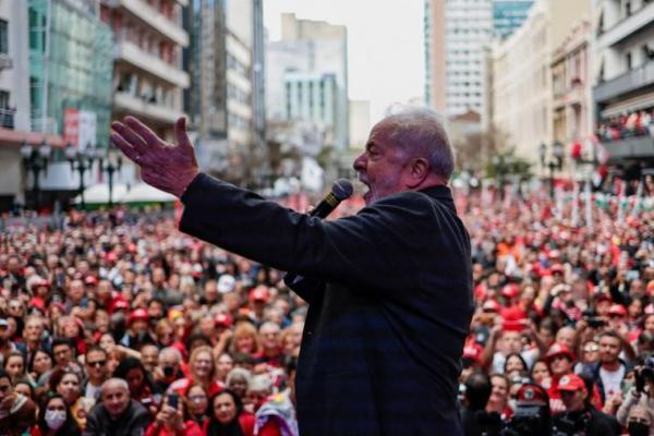 Lula Melawan Cengkeraman Bolsonaro Pada Suara Evangelis Brasil