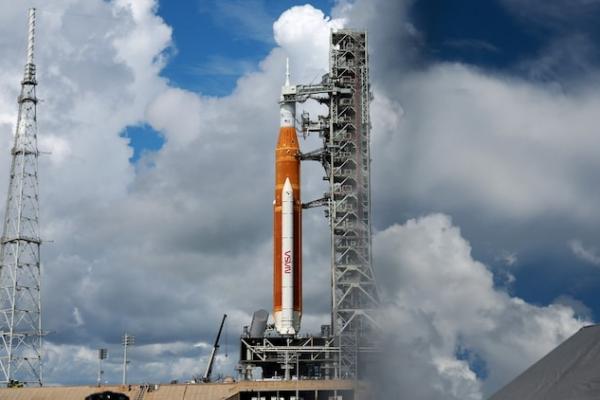 Kendala Cuaca, NASA Kembali Tunda Peluncuran Artemis I 