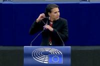 Solidaritas Mahsa Amini, Aktris Prancis dan Anggota Parlemen Swedia Potong Rambut