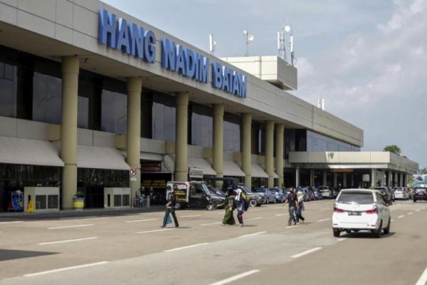 Kendala Cuaca, Pendaratan Tiga Pesawat ke Batam Dialihkan ke Pekanbaru 