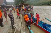 Tim SAR Gabungan Berhasil Evakuasi Enam Nelayan Tenggelam di Perairan Kebumen