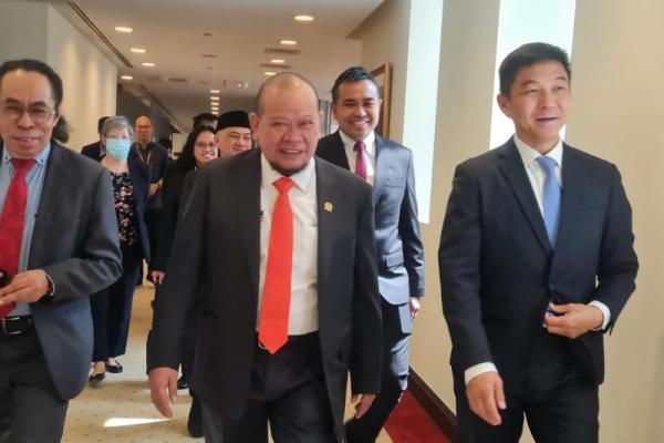 Hadapi Resesi, LaNyalla Ajak Kepala Daerah Fokus Perkuat UMKM dan Belanja Lokal