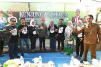 Miliki Tingkat Kebahagiaan Tertinggi, Gus Halim Minta Warga Maluku Utara Pertahankan Solidaritas
