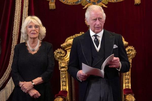 Penobatan Raja Charles III Bertepatan dengan HUT Putra Pangeran Harry dan Meghan Markle