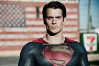 Lama Hiatus, Henry Cavill Bakal Jadi Superman Lagi di Man of Steel 2?