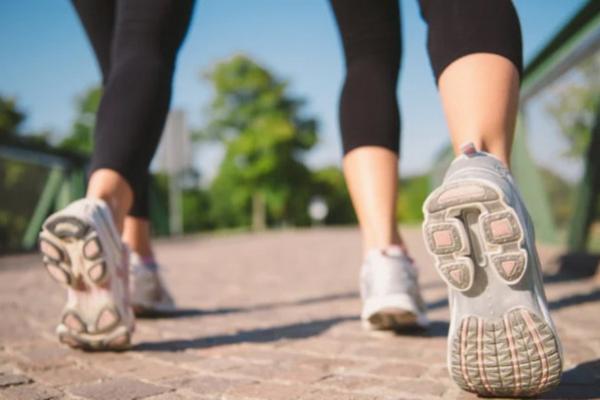 Kata Dokter, Jalan Kaki Baik untuk Otot dan Otak