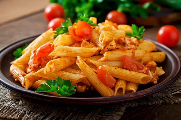 Ilustrasi pasta, makanan khas Italia. 