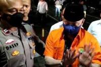 Mulai Senin Malam, Polda Metro Menahan Teddy Minahasa