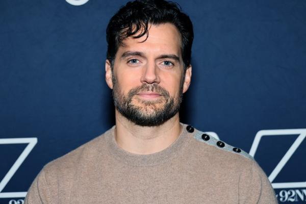 Sutradara John Wick akan Reboot Highlander dengan Bintang Henry Cavill