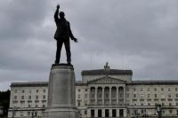 Cairkan Kebuntuan, Inggris Serukan Pemilihan di Irlandia Utara