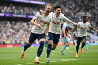 Kalah Tipis dari Villa, Spurs Tumbang di Kandang