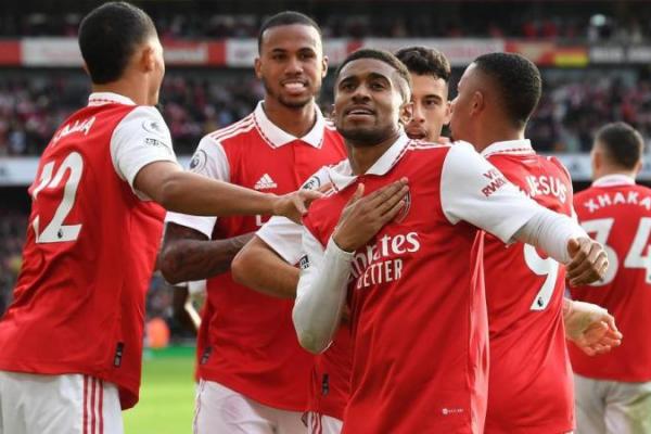 Arsenal kembali ke puncak klasemen Liga Premier setelah menang telak 5-0 atas Nottingham Forest (foto: arsenal.com) 