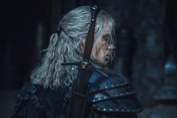 Penggemar The Witcher tak Yakin Liam Hemsworth Bisa Gantikan Peran Henry Cavill