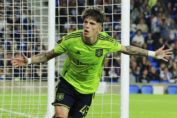 Chelsea Dikabarkan Coba Tawar Alejandro Garnacho
