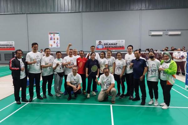 Buka Bulutangkis Ketua DPR RI Cup III, Puan Tekankan Sportifitas