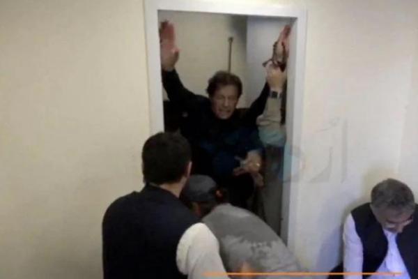 Penembakan Mantan PM Pakistan Imran Khan Disebut Sebagai Upaya Pembunuhan