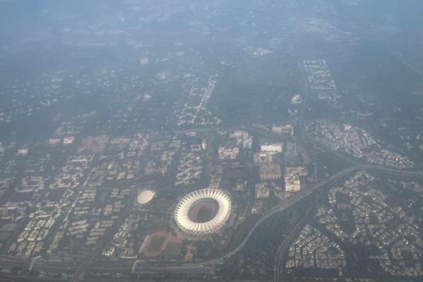 Kualitas Udara Masih Sangat Buruk, India Cabut Pembatasan Polusi New Delhi