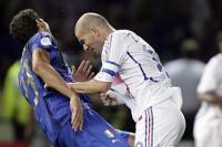 Zidane, Cafu, Maradona: Nama-Nama Besar Penerima Kartu Terbanyak Piala Dunia 