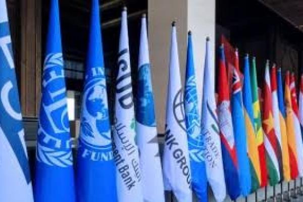 Polisi Kenakan Jas Saat Pengamanan Tamu VVIP KTT G20