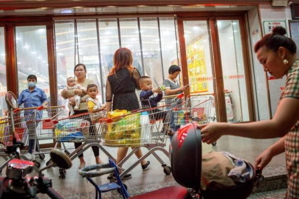 China Butuh Kebijakan yang Berfokus pada Keluarga untuk Memacu Kelahiran