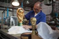 Kisah Trofi Piala Dunia, Terbuat dari Emas dan Diukir Seniman Italia Silvio Gazzaniga