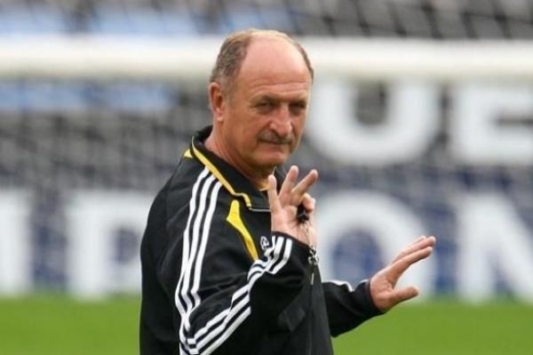 Pelatih  Luiz Felipe Scolari Umumkan Pensiun