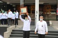 Kemendes PDTT Raih Sertifikat 17 Standar LPSE dari LKPP