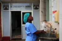 Setahun Terakhir, 4.000 Lebih Dokter dan Perawat Zimbabwe Tinggalkan Negaranya