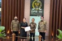 Bacakan Surpres Calon Panglima TNI, Puan: Laksamana Yudo Pengganti Jenderal Andika