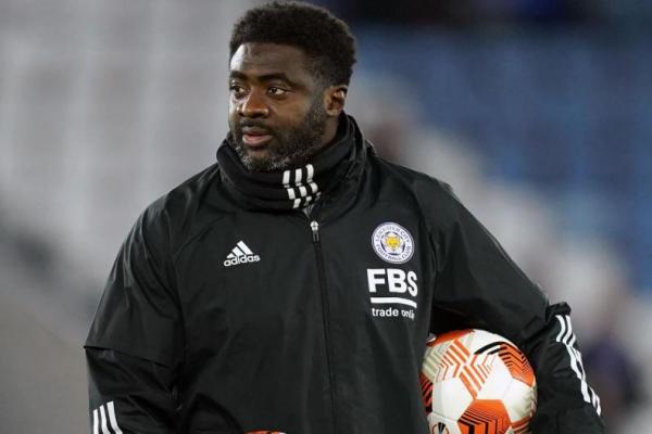 Kolo Toure Dipermanenkan sebagai Asisten Pep Guardiola di Manchester City (Istimewa) 