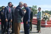 Presiden Timor Leste Berikan Penghargaan Tertinggi Kepada Gubernur NTT