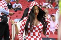 Serba-Serbi Piala Dunia 2022: Ivana Knoll Lagi-Lagi Tampil Seksi di Stadion