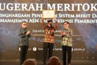 Menteri Pertanian Menerima Penghargaan dalam Anugerah Meritrokrasi Tahun 2022