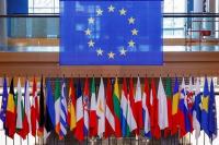 Menteri Uni Eropa Setuju Beri Kembali Dana Bantuan Militer untuk Ukraina