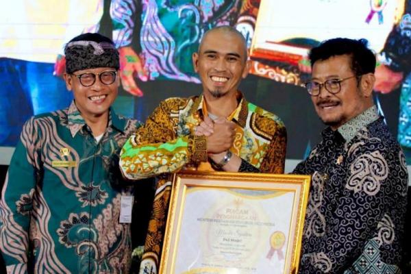 Berkontribusi Bangun Pertanian, Kementan Beri 10 Golden Sertificate ke P4S Model