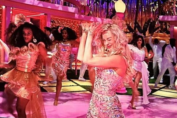 Mengapa Semua Aktor Barbie Berlatar Belakang Penari? Ini Penjelasan Sutradara Greta Gerwig