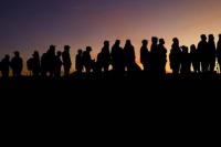 Walikota El Paso, Texas, Umumkan Keadaan Darurat atas Masuknya Ribuan Migran