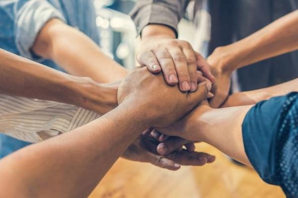 20 Desember Hari Kesetiakawanan Sosial Nasional, Semangat Peduli dan Berbagi