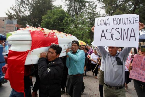 Presiden Peru Utus Tiga Menteri Melayat Pemakaman di Zona Protes