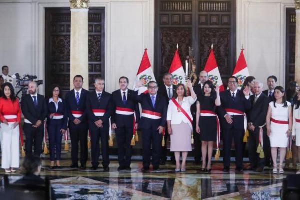 Disalahkan Saat Tangani Protes, Menteri Pertahanan Peru Malah Jadi PM