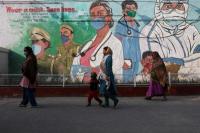 Kasus Covid Meningkat, India Wajibkan Masker dan Selidiki Varian Baru