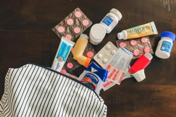 Asyik Liburan! Berikut Daftar P3K dan Obat-obatan yang Wajib Dibawa