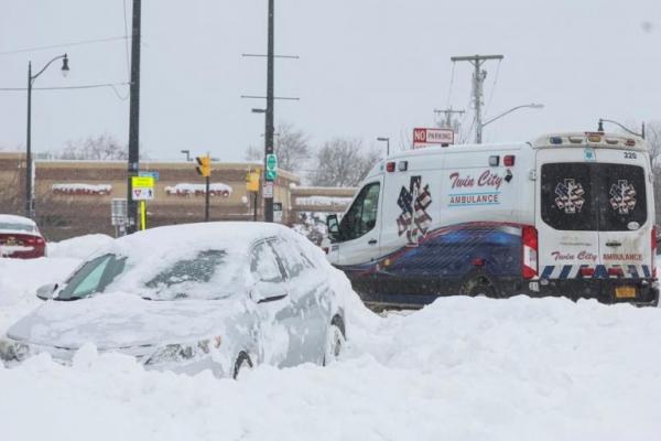 Badai Salju Lumpuhkan New York Barat, Tewaskan Sedikitnya 27 Orang