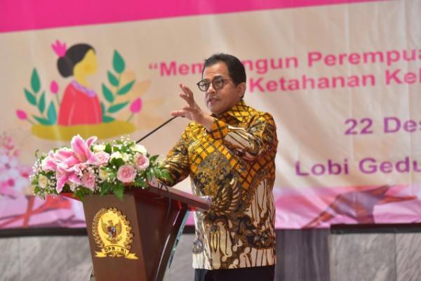 HUT ke-23 DWP, Sekjen DPR Harap Ibu-ibu Dharma Wanita Kian Melek Digital