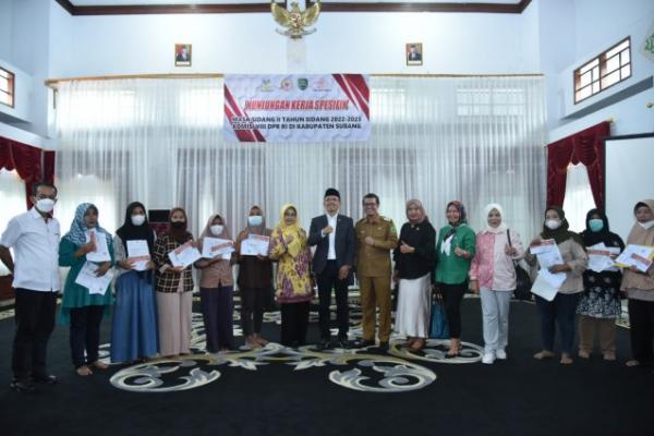 Komisi VIII Kawal Program Peningkatan Kesejahteraan Masyarakat Subang