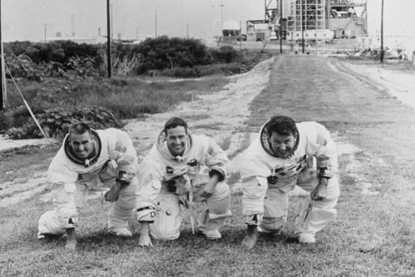 Walter Cunningham, Astronot Terakhir Apollo 7 Meninggal Dunia di Usia 90 Tahun