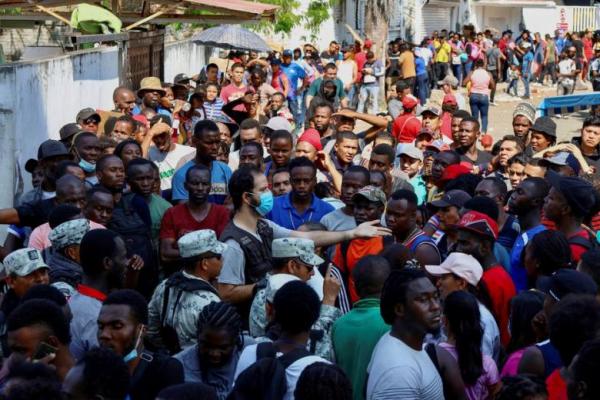Ingin Menyeberang ke AS, Ribuan Migran Pencari Suaka Padati Kantor Pengungsi Meksiko