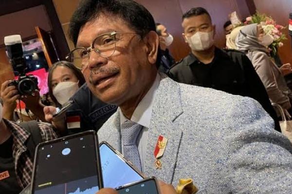 Johnny G Plate Bantah Mundur dari Kabinet