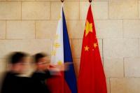 China dan Filipina Setuju Tangani Perselisihan Secara Damai soal Laut China Selatan