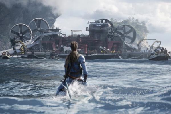 Raih Pendapatan Rp 26,4 Triliun, Avatar: The Way of Water Salip Jurassic World!